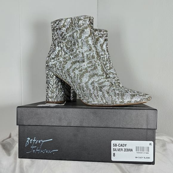 Betsey Johnson Cady 8 Rhinestone Zebra Cheetah Boots - Picture 16 of 16